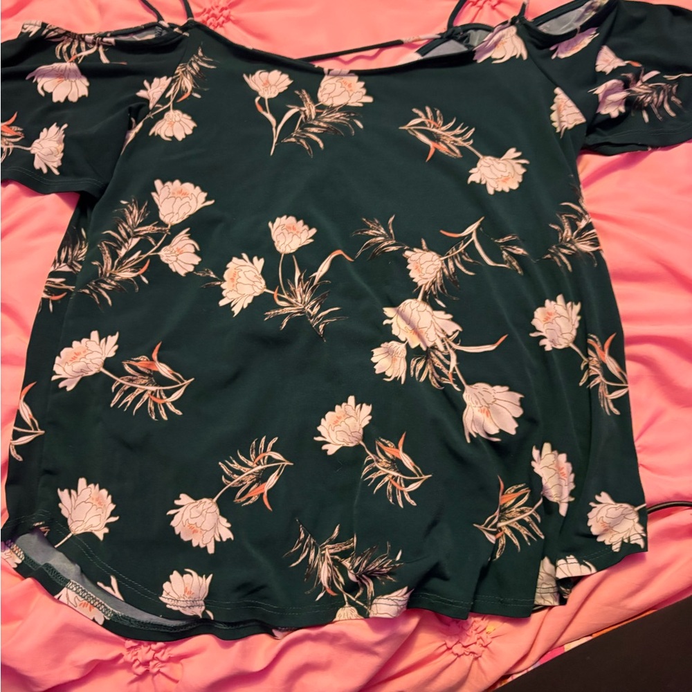 Kaileigh Dark Green Floral Blouse